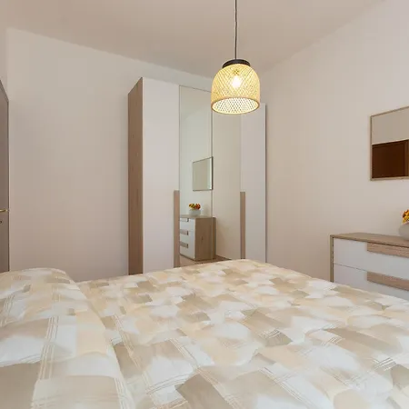 In Rome-garbatella Appartamento *