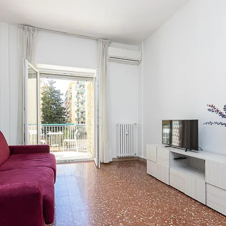 In Rome-garbatella Roma
